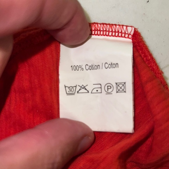 ARMAND VENTILO TOP IN CORAL RED - Picture 7 of 7